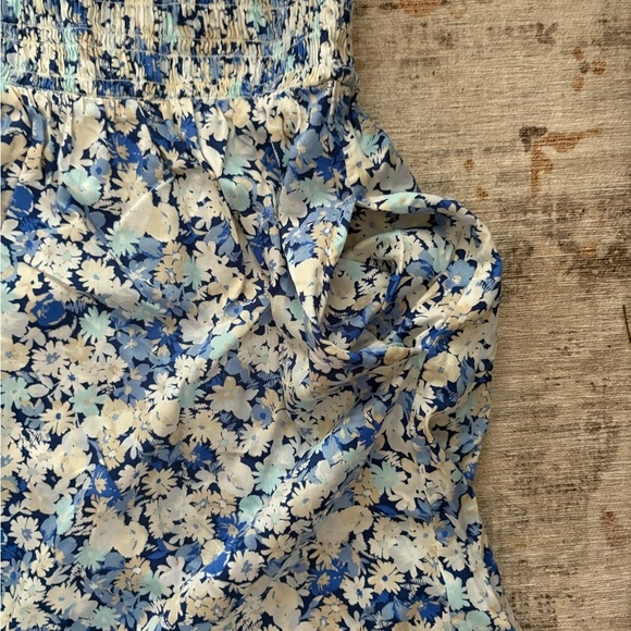 Floral Blue and White Maxi Dress - Picture 3 of 3